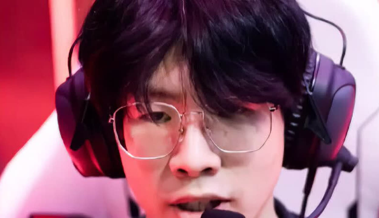 包含TheShy在快船比赛中夺冠，最后时刻胜出引发热议！的词条